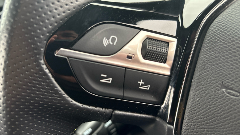 Peugeot 2008 100kW GT 50kWh 5dr Auto Electric Estate